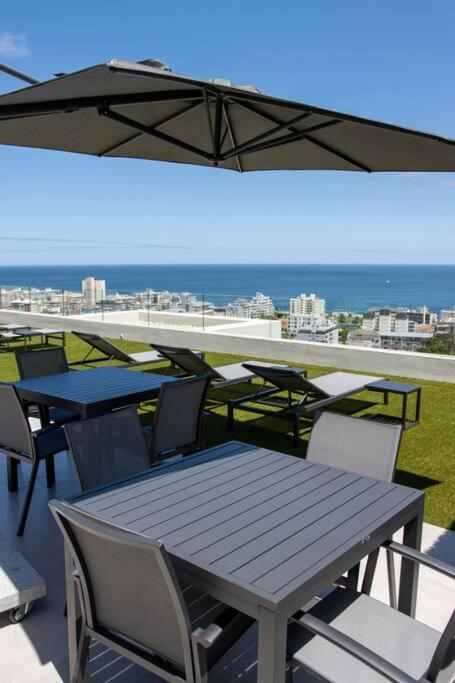 Signal Hill Sanctuary Apartment Cape Town Exterior photo